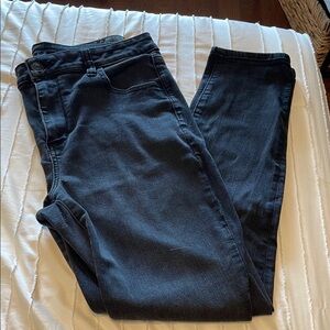 American Eagle Women's Black Jeans